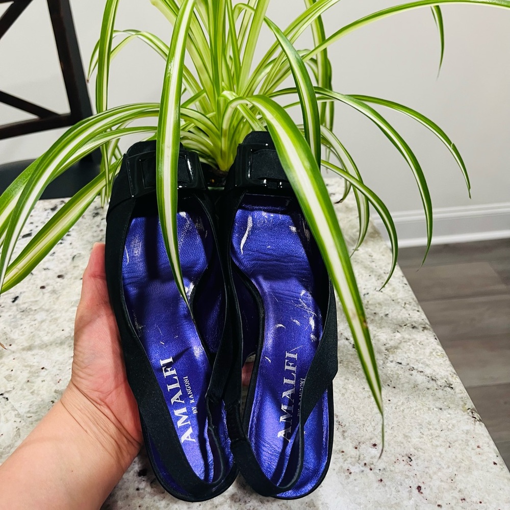 Amalfi Women's Black 3 inches Heels